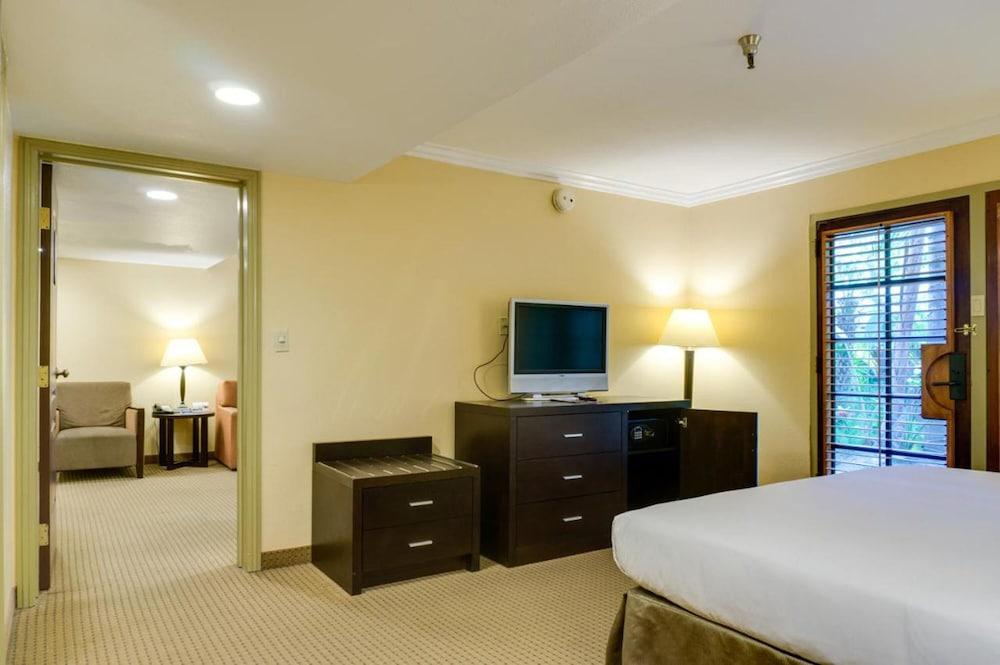 Buena Park Grand Hotel & Suites Exteriér fotografie